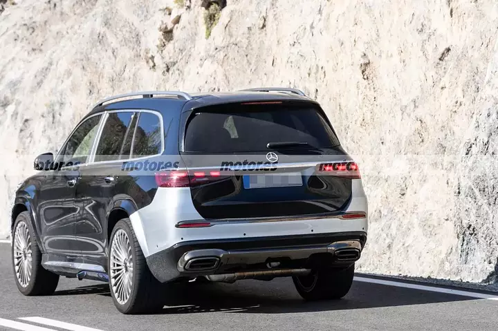 mercedes-maybach-gls-2026-fotos-espia-2024103226-1722282233_23