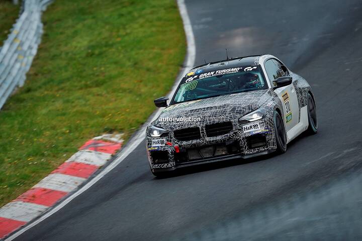 bmw-s-new-m2-racing-car-spied-at-the-nurburgring-competitional-debut-scheduled-for-2026_17