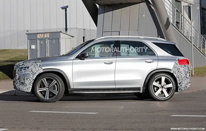 2027-mercedes-benz-gle-class-facelift-spy-shots--photo-via-baldauf_100951426_l