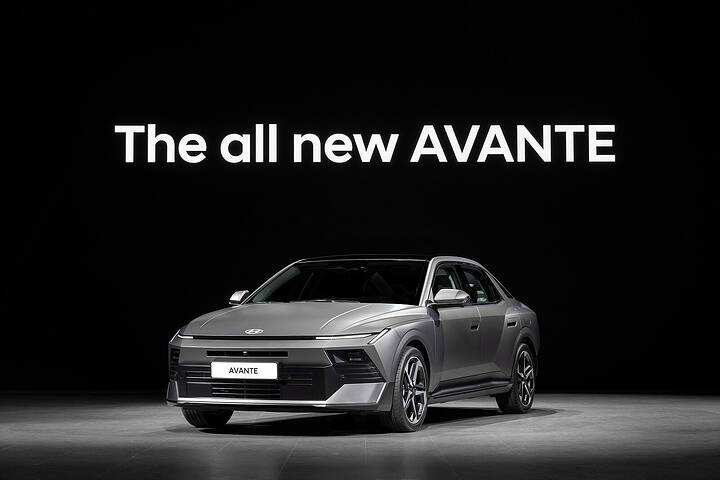 2027 Hyundai Elantra Avante (CN8)_newcarscoops_0005