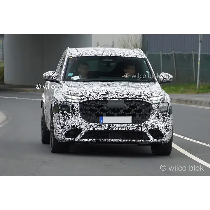 Next generation Audi Q7 is on the way- this is the new SQ7, spied near the Nürburgring!#Audi #sq7 #audisq7 #q7 #audiq7 #prototype #Erlkönig #spyshot #carspy #nürburgring #germany #german #luxury #lifestyle #suv #vorsprungdurchtechnik