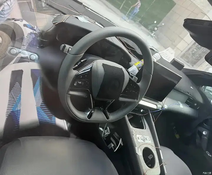 1200x0_1_autohomecar__ChtpWGiashuAQfHUAAV6-3lnFoQ296