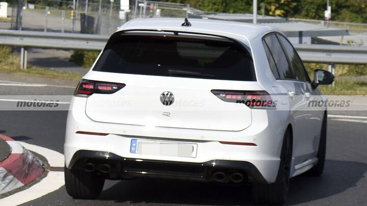 volkswagen-golf-r-350-2026-fotos-espia-2025109745-1756194087_8
