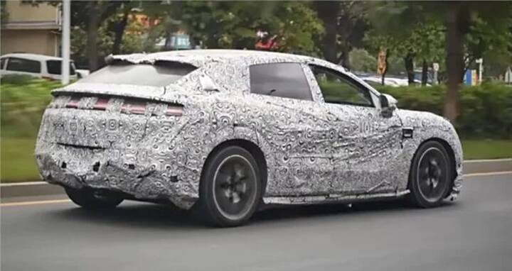 Earlier spy shots of the Yangwang U7 GT