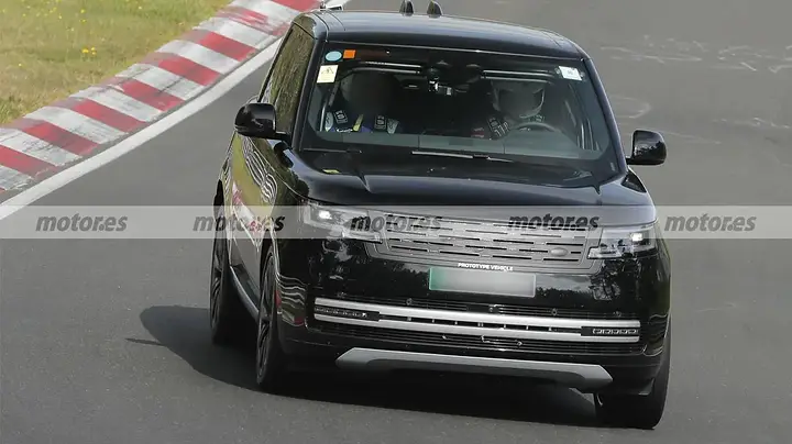 range-rover-electric-fotos-espia-2025-nurburgring-2024104164-1725997540_1