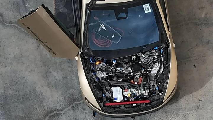 imgi_3_Tesla Cybercab’s Internal Design-newcarscoops-259b