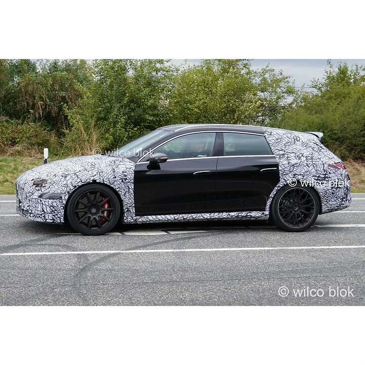 Shooting Brake version of the new electric Mercedes-AMG CLA spied again!#Mercedes #amg #cla #me (1)