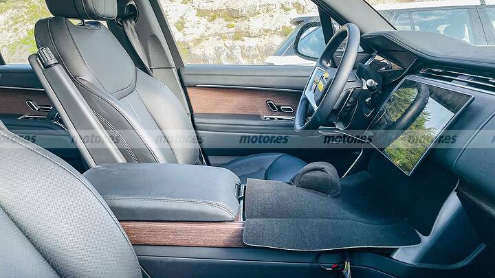 The new 2026 Range Rover hunted inside and out, the British SUV gets a 16-minute update