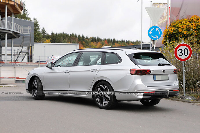 2023-Volkswagen-Passat-Wagon-estate-variant-00007