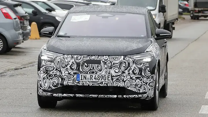 Audi Q4 e-tron facelift spy shots