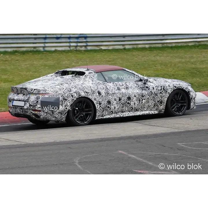 Caught the stunning BMW Skytop testing at the Nürburgring. Would you buy this for € 500K#bmw #skytop #bmwskytop #prototype #erlkönig #spyshot #carspy #nürburgring #Germany #limitededition #luxury #lifestyle #8series #m8 #8er #freu (2)