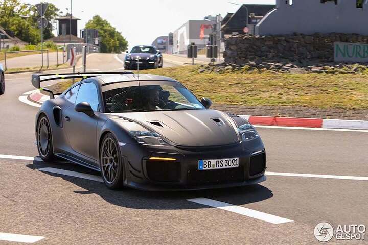 Manthey Racing has been caught testing a Porsche 991 GT2 RS at the Nürburgring, and early signs