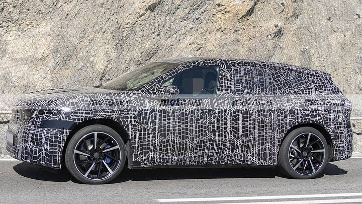 BMW ya tiene listo el iX3 más potente que verás pronto… no es un M puro, pero te va a sobrar 7