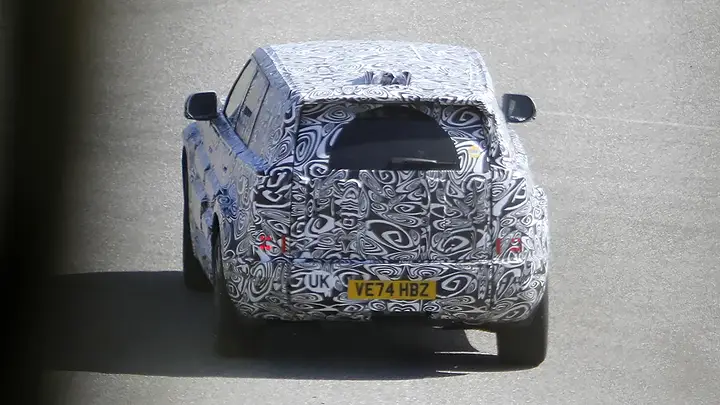 Baby Electric Land Rover Defender Sport - rear end_rtyyzf