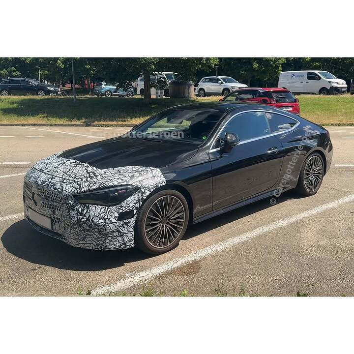 First pictures of the Mercedes CLE facelift, thanks to @carspotterjeroen Don't expect major changes- a refreshed grill and new front bumper. Rear looks untouched. And no star-shaped headlights📷 @carspotterjeroen #Mercedes #cle #facelift