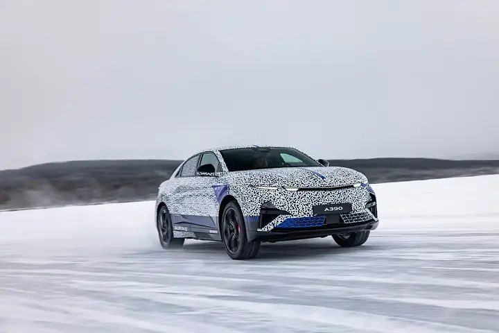 Alpine-A390-winter-test-00040-1536x1025