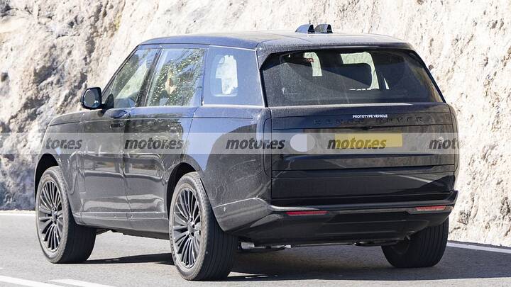 La sorpresa del Range Rover eléctrico que la marca ocultaba… descubierta en estas fotos espía 15