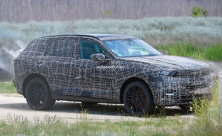 first-look-at-the-g65-bmw-x5-ix5-prototype-reveals-intriguing-design-details_1