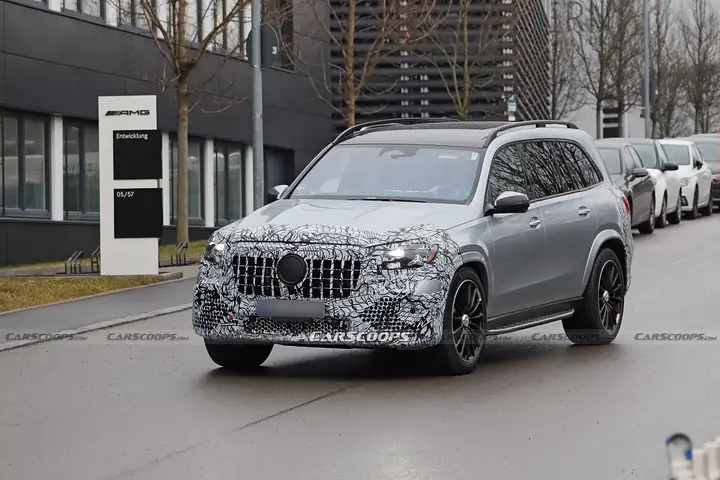 Mercedes-AMG-GLS63-00003-1536x1025