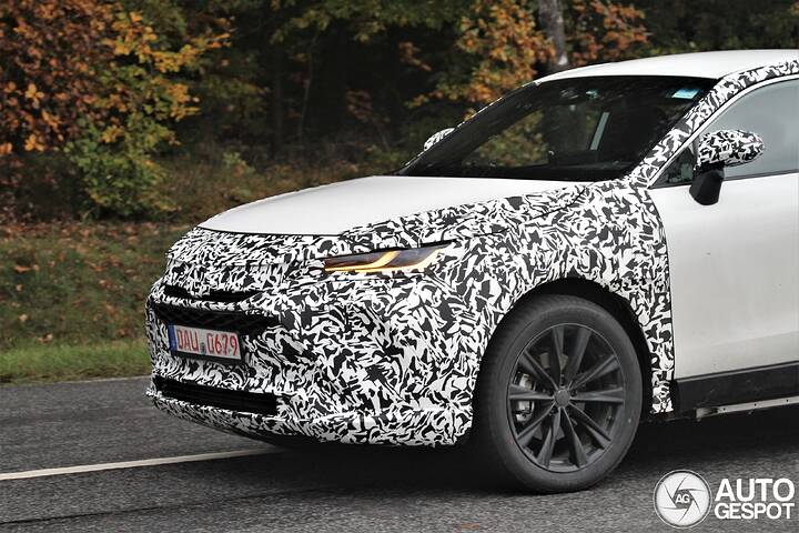 Toyota Harrier 2027 Mule