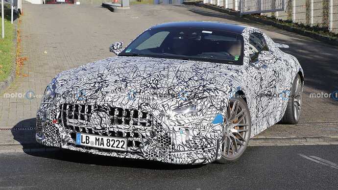 2023-mercedes-amg-gt-coupe-edition-1-spy-photo (2)