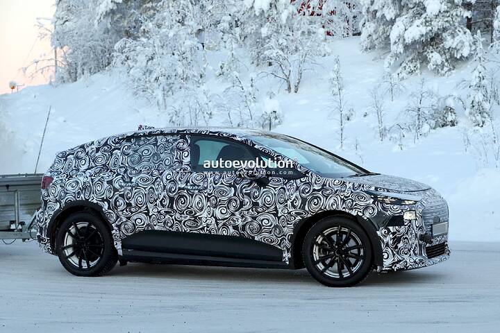 imgi_47_here-is-the-interior-of-the-2027-audi-a2-e-tron-before-you-re-supposed-to-see-it_10