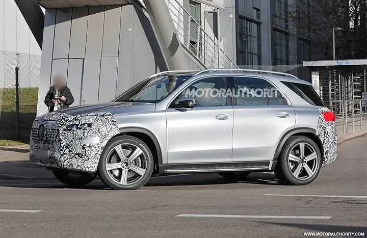 2027-mercedes-benz-gle-class-facelift-spy-shots--photo-via-baldauf_100951425_l