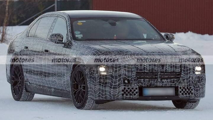 bmw-serie-7-lci-2026-fotos-espia-2025107028-1741253651_4