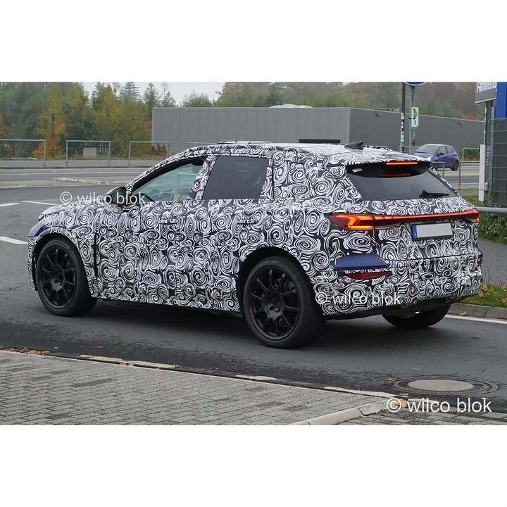 Audi R̶S̶Q̶6̶ ̶e̶-̶t̶r̶o̶n̶ SQ6 e-tron Performance spied in Nürburg!#audi #rsq6 #etron #audirsq (2)