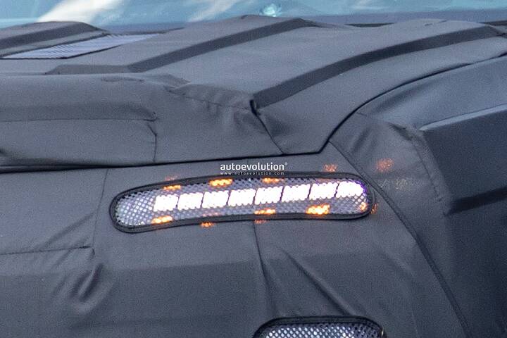 2025-hyundai-ioniq-9-spied-inside-and-out-looks-proper-for-a-us-made-three-row-suv_4