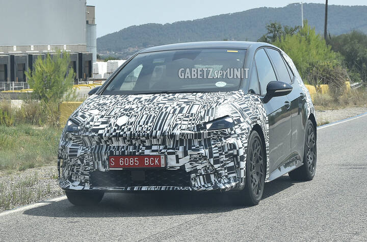 May be an image of car and text that says 'GABETZSPrUNIT SPYUNIT GABET OS S 6085 6085BCK BCK TETTA แซนก'