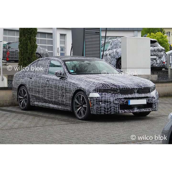 2027 BMW 5 Series_newcarscoops_75b75b323cc