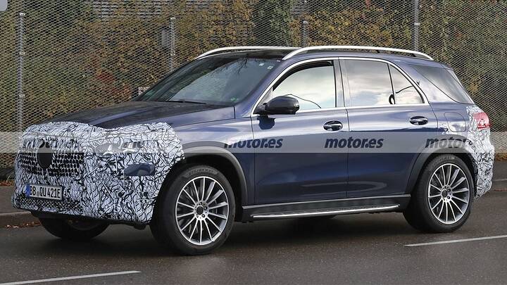 mercedes-gle-restyling-2026-fotos-espia-2024105462-1732635171_8 (1)