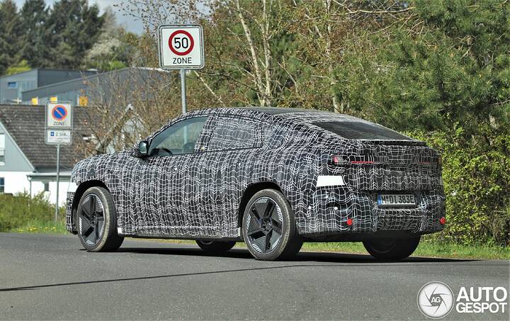 bmw-ix4-na7-newcarscoops_6