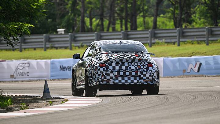 imgi_18_2026-hyundai-ioniq-6-n-prototype-239