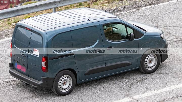 peugeot-e-partner-2027-fotos-espia-2026114542-1780481497_10