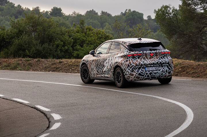 imgi_14_cupra-raval-review-2025-002