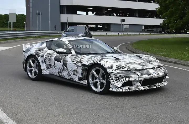 Ferrari 12Cilindri VS (Versione Speciale) (1)