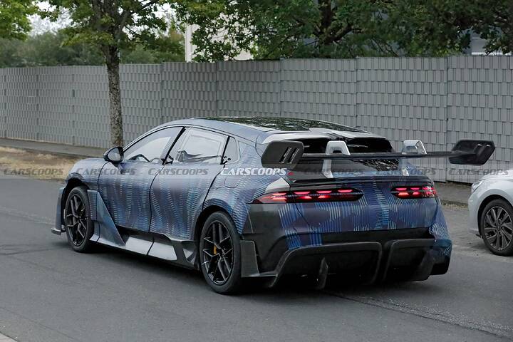 imgi_79_Denza-Z9-GT-Special-Edition-819-5