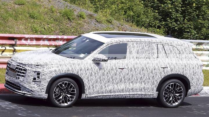 Audi prueba un nuevo SUV exclusivo para China en Nürburgring, lo fabricarán los dueños de MG 19