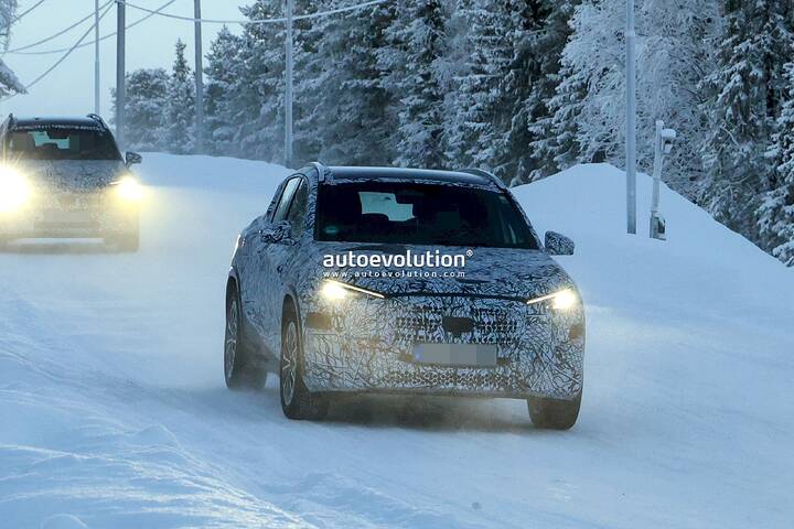 imgi_40_2027-mercedes-benz-gla-newcarscoops-final-tests-in-freezing-temperatures_1