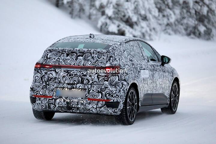 imgi_39_2027-audi-a2-e-tron-heads-up-north-for-the-final-testing-session-before-production-starts_10