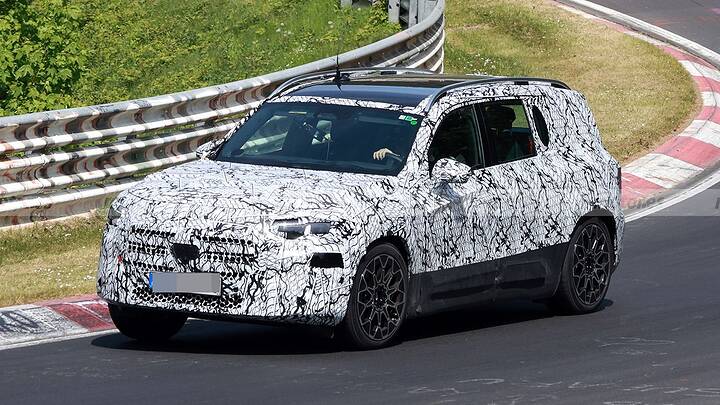 El nuevo Mercedes GLB 2027 se enfrenta a Nürburgring en unas pruebas vitales para el desarrollo 0