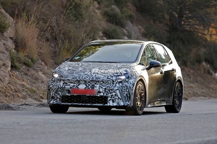 imgi_34_2026-cupra-born-spied-with-refreshed-front-bumper-headlights-and-taillights_2