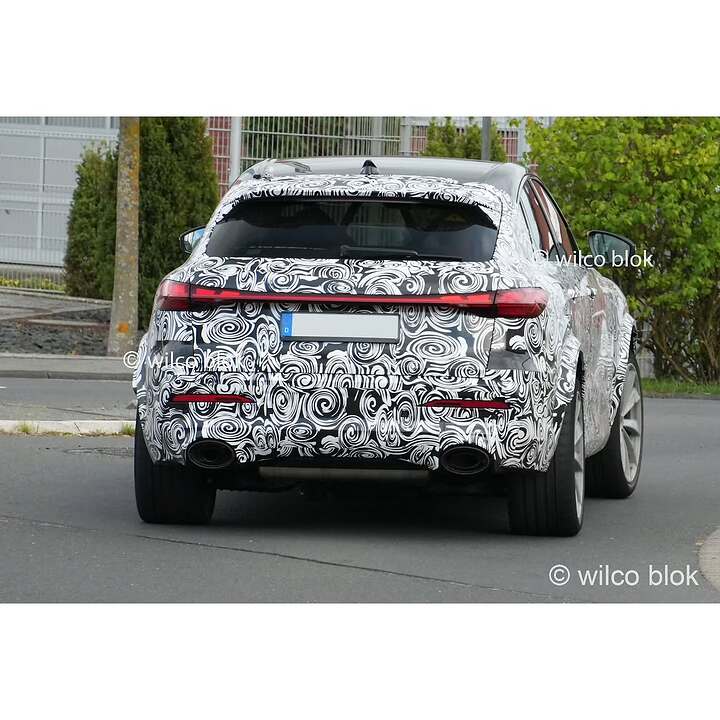 Audi RSQ5 Sportback spied near the Nürburgring!It could use the same 639 HP V6 plug-in hybrid p (2)