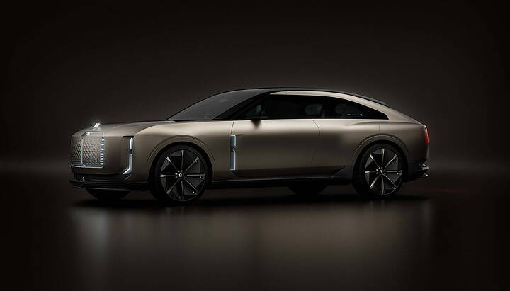 10 - EXP 15 Exterior