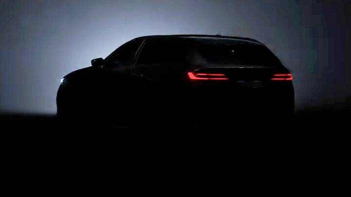 https___www.carscoops.com_wp-content_uploads_2024_01_BMW-i5-Touring-M-Teaser-4-1024x576