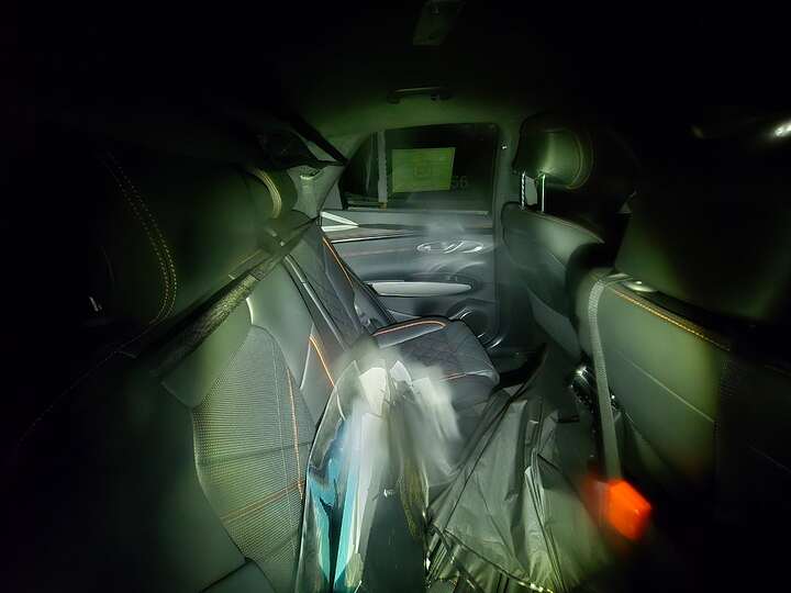 2027 Genesis GV70 HEV_1280_20251010_205709