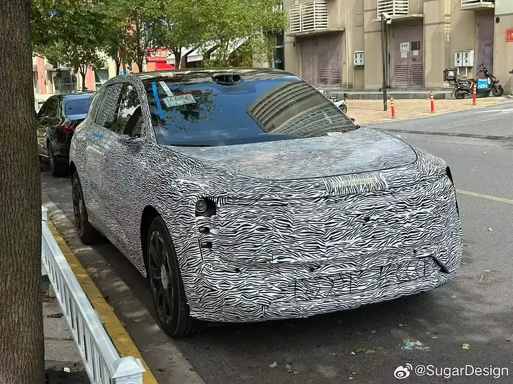 AUDI-SUV-1-1536x1152