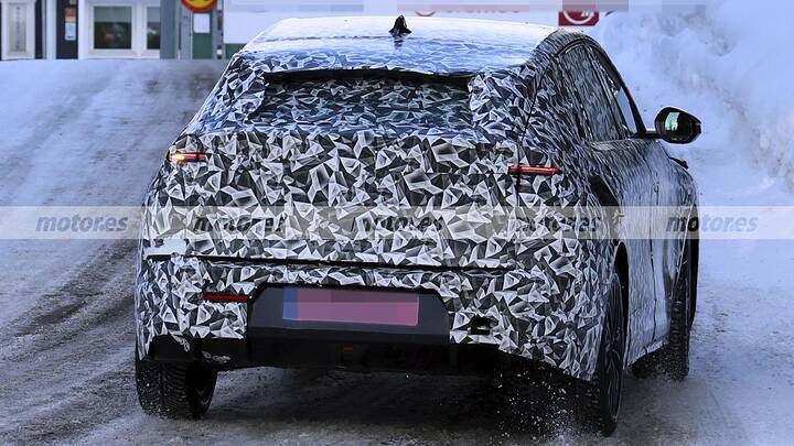 lancia-gamma-2026-fotos-espia-2026112995-1773065548_20